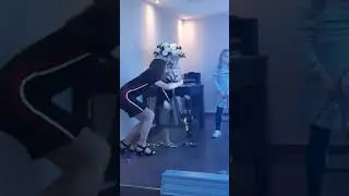 Annas und Iras GB. Девчонки