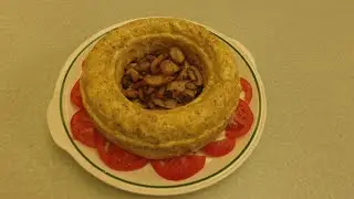 Mushroom Noodle Ring - a wonderful vintage recipe!