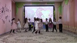 Поздравление с 8 марта группа Лазорики