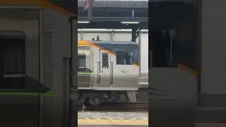 【JR四国8000系】S4、バイバ〜イ( ´ ▽ ` )ﾉ ( 1017M松山行き、四ﾏﾂ8000系S4編成,相方：L5編成 ) #8000系 #予讃線 #いしづち