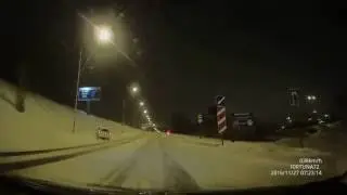 27.11.2016 7:23 Тюмень Опасные маневры АвтоЛеди