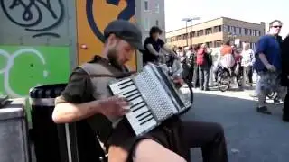 +100500   Лыжник