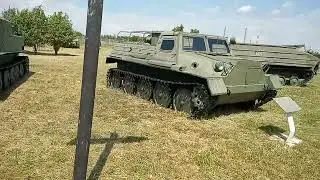 Вспомогательная техника, тягачи, а также первые версии БМП. Музей техники, Тольятти, ч. 2