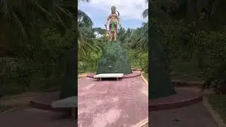 උමංදාව බෞද්ධ විශ්ව ගම්මානයට ගිය ගමන