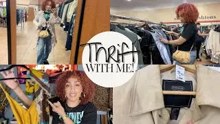 Thrift With Me | How I Curate Thrift Boxes!