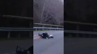 Эпичное падение на мотоцикле, до конца.. #стант #pitbike #падения