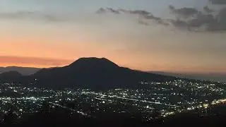 valle de chalco y las lagunas al fondo nocturno