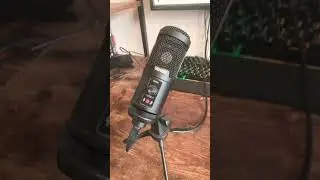 The best BUDGET microphone for YouTube
