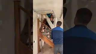Стелим линолеум😁 