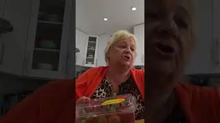 Купили продукты в Канаде