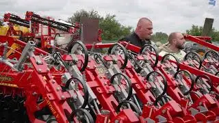 Вижте новия революционен междуредов култиватор - Vaderstad Extract