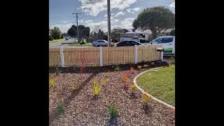 Curved Paddle Pop Picket