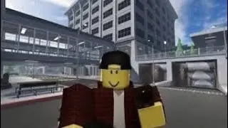 играю в evade с макса ака