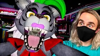 БЕЗУМНАЯ РОКСИ ИДЁТ НА НЮХ! / Five Nights at Freddy’s: Security Breach #4