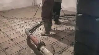 Заливка Полов под топинг . Емельяново. Бетононасос в работе