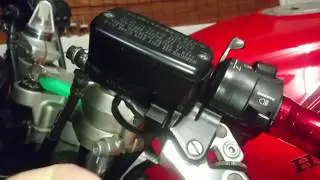 1998 Honda VFR800 (RC46) Clutch Microswitch - DIY