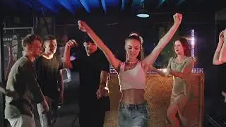 Showman - Środa Czwartek