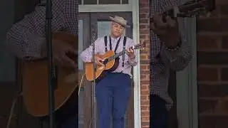 Dom Flemons