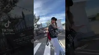 туалет там...