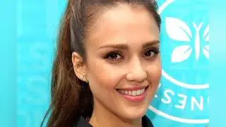 jessica alba jewelry style #jessicaalba #celebrityjewelry
