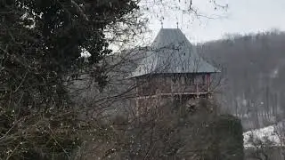 Südoststeiermark: Winterbesuch auf der Burgruine Klöch