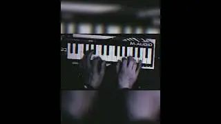 Beautiful felt piano textures with Spitfire Audio LABS - Soft Piano 😍🎹🎵