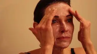 Esthederm Osmoclean - Gentle Deep Pore Cleanser - Tuto : How to Use It ? - EQlib Medispa