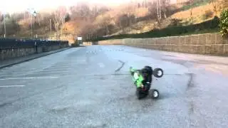 YRP RC - HPI SAVAGE FLUX HP VS TWIN ENGINE NITRO HOTBODIES GTX-2 DRAG RACE!