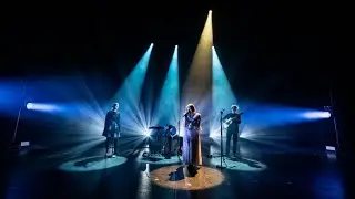 AURORA Performing 