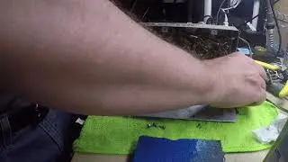 Cleaning the RCA Victor 8 Bx6 Chassis
