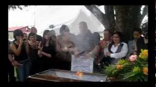 Industrial Dance - La Despedida - Bailando Con Un AMIGO