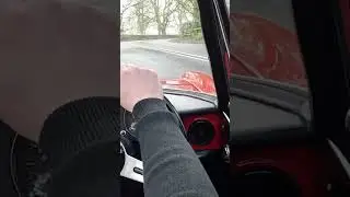 Piloting the beautiful Alfa Romeo Duetto Spider // #classiccars #italiancars #alfaromeo