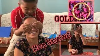 Surprice Gift For आमा | आमा रुनुभयो🥲