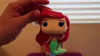 Ariel Holding Bag Funko Pop