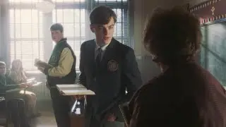 Student pretends to be a French teacher | Catch Me if you can (2002)