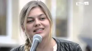 Louane : Jour 1 (version acoustique HD)
