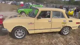 Start… #retro #rally #kyiv #histrionic