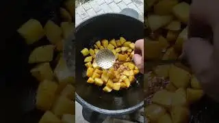 Картошка с мясом в казане на костре. #Ужин