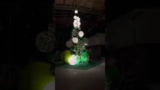 Árvore de Natal Conceitual #natal #christmas #iluminação #interiordesign
