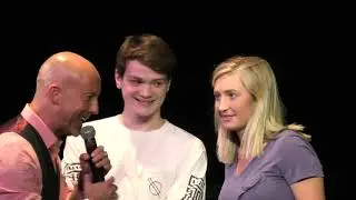 Hypnotized Girl Faints on Stage!