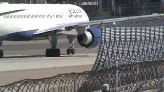 Delta Air Lines Boeing 757-232 [N699DL] Taxi to Takeoff