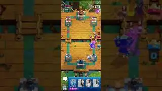 jugando Clash