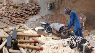 Amazing Process of Making Hammer in Small Industry || How Rusted Iron Bars Convert into Hammer.