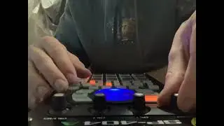 BREEZY//STEEZIN FIRST BEATS ON SP 404 [14/11/21]