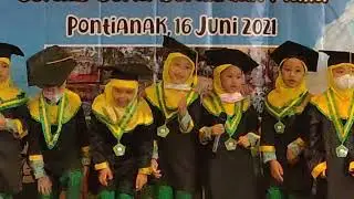 penampilan anak TK babussalam