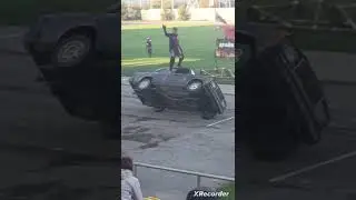 ВАЗ 2107 и ВАЗ 2105 Едут на Двух Колёсах