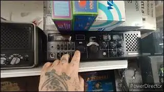 hello 👋 WDTv waving a hand .