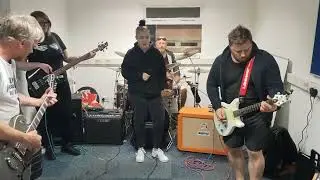 Radiohead/creep by our band lyncroft