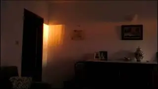 Nada do mundo  lá fora existe de muito importante .