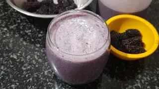 Mulberry milkshake